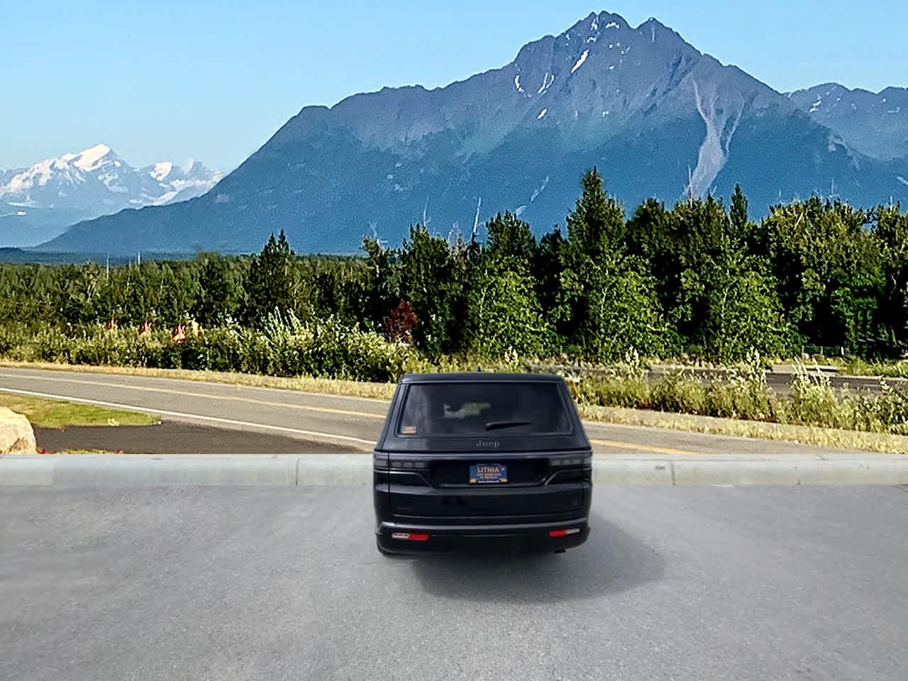 Thumbnail: 2026 Jeep Grand Wagoneer - 4