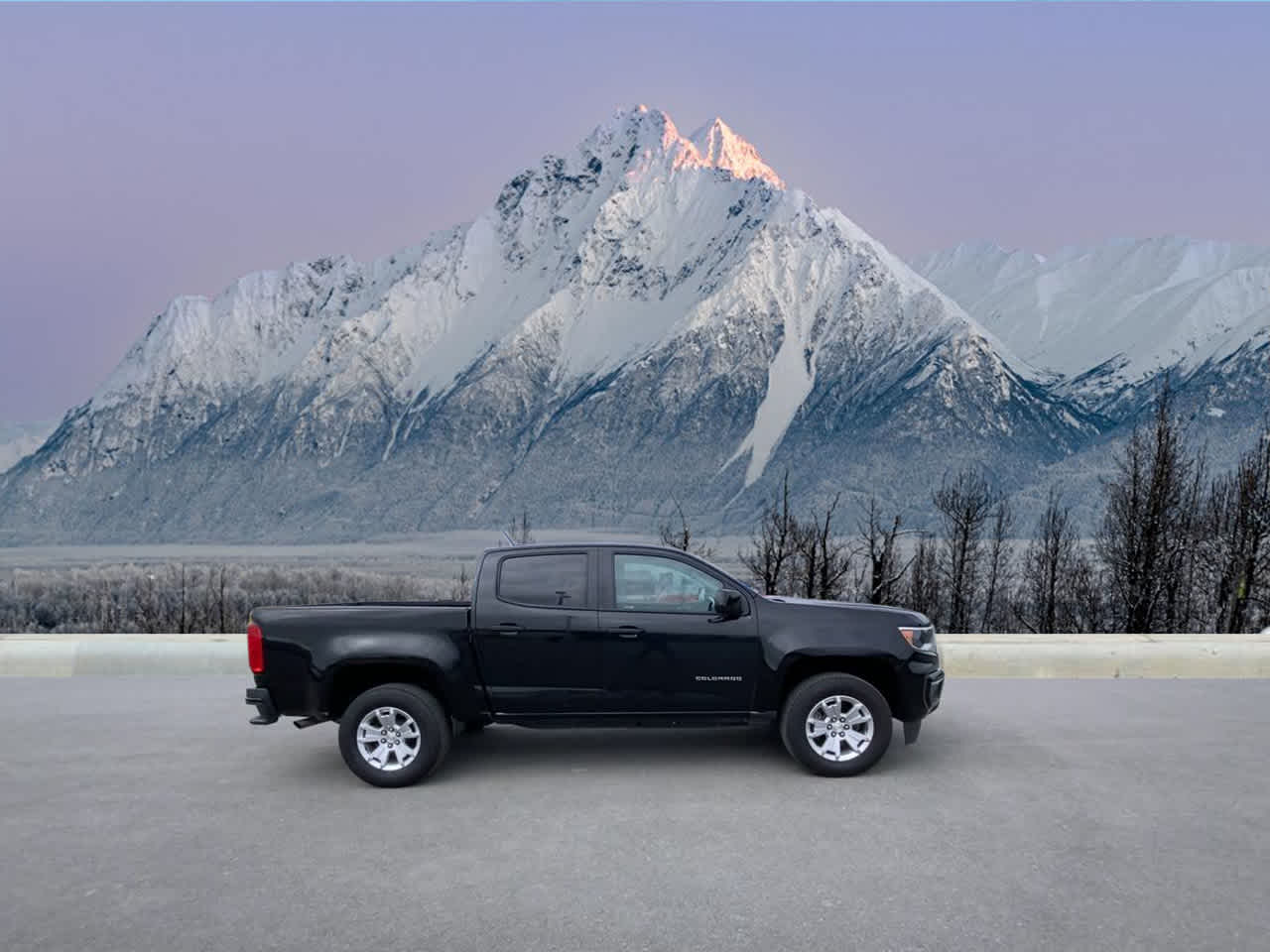 Thumbnail: 2022 Chevrolet Colorado - 6