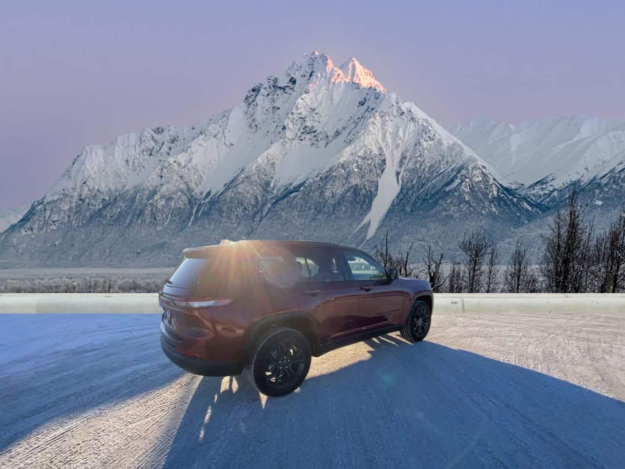 Thumbnail: 2025 Jeep Grand Cherokee - 5