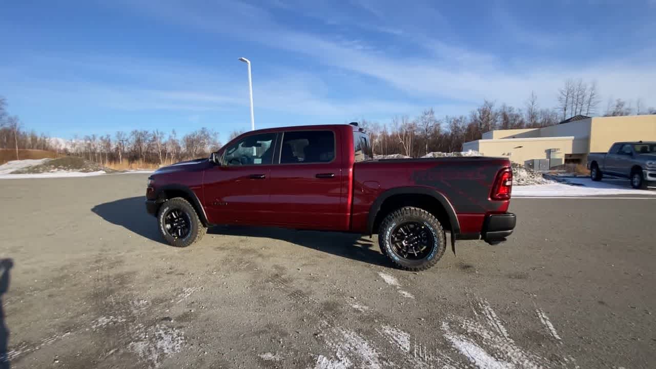 Thumbnail: 2025 RAM 1500 - 9