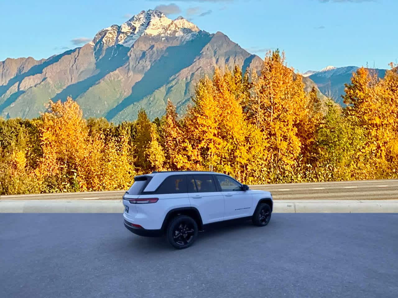 Thumbnail: 2025 Jeep Grand Cherokee - 5