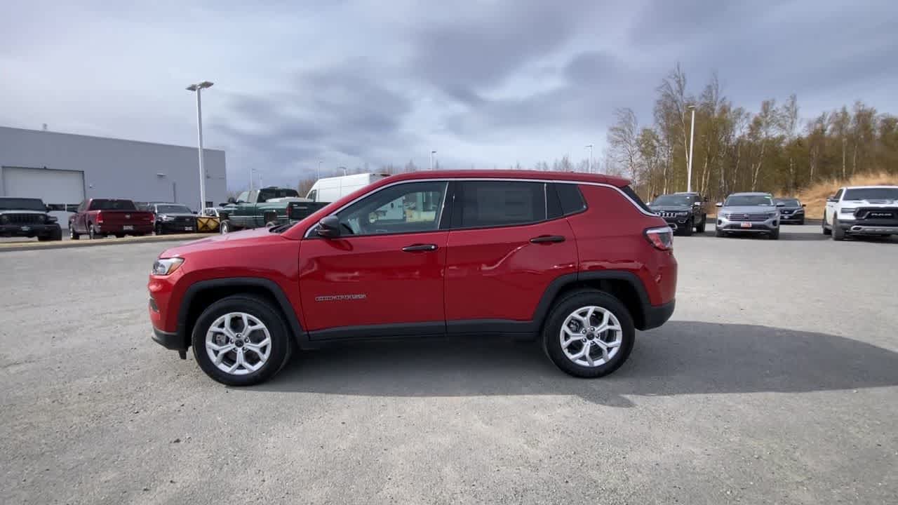Thumbnail: 2025 Jeep Compass - 7