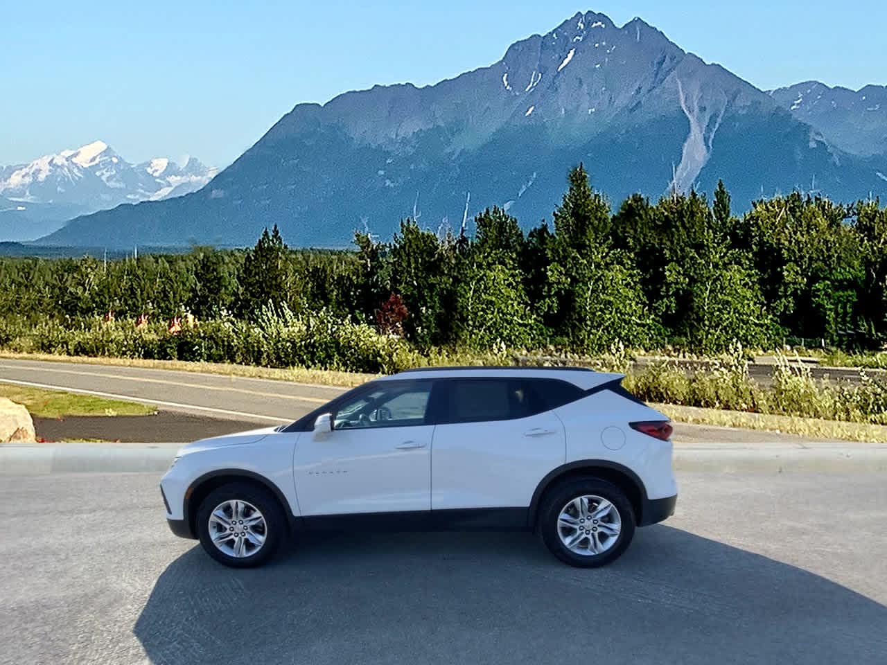 Used 2021 Chevrolet Blazer 3LT with VIN 3GNKBJRS7MS560651 for sale in Wasilla, AK