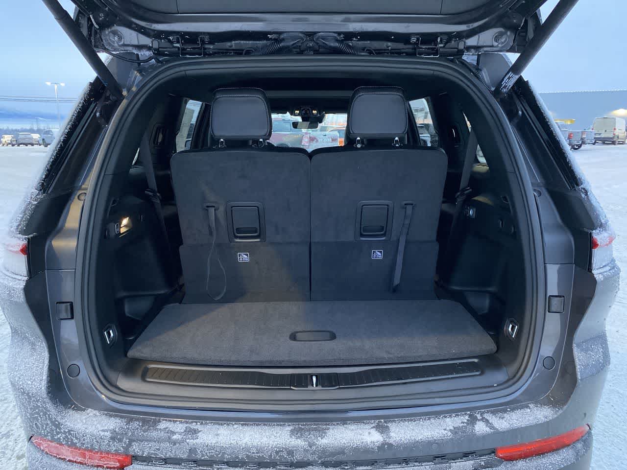 Thumbnail: 2025 Jeep Grand Cherokee - 26