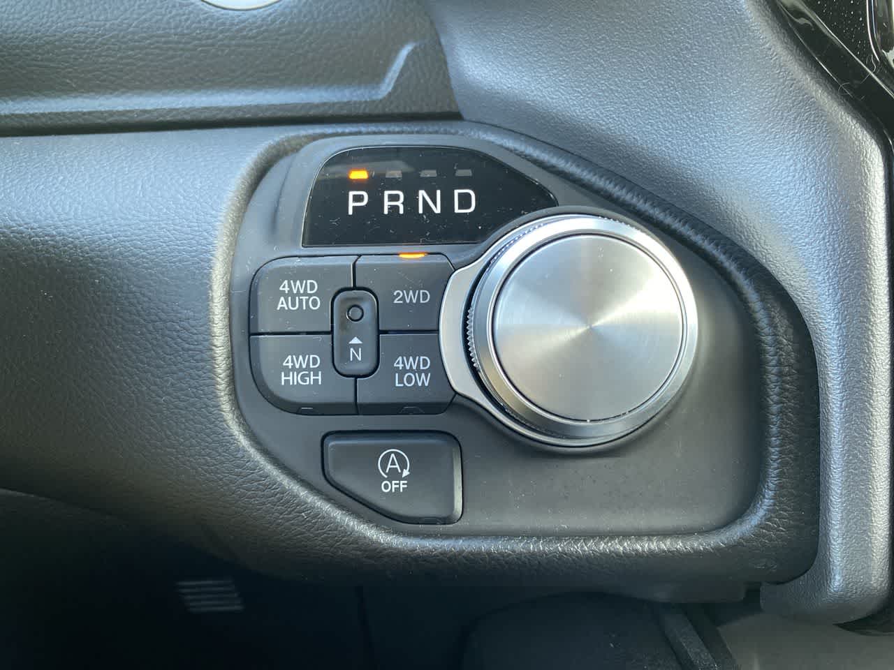 Thumbnail: 2025 RAM 1500 - 26