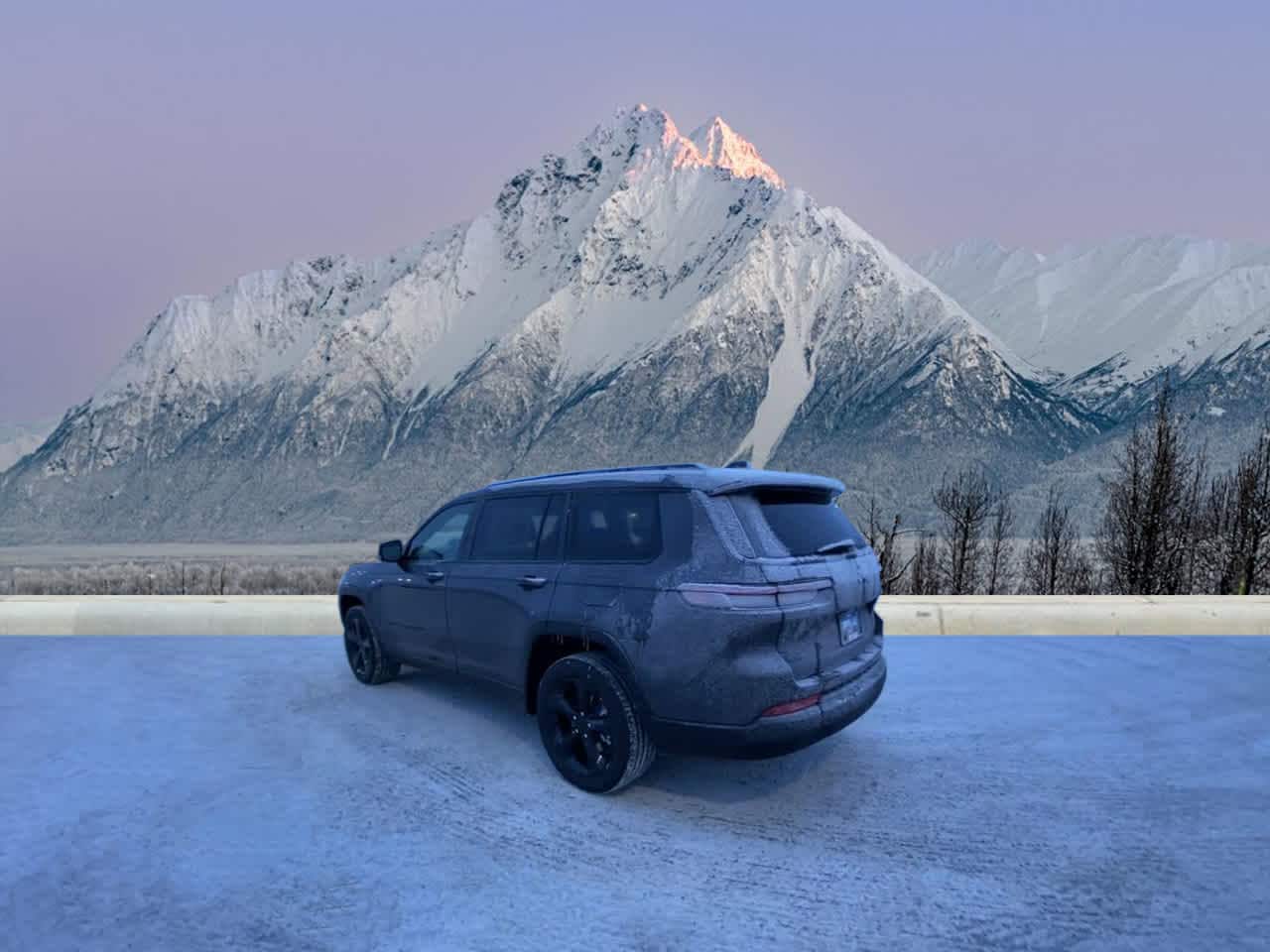 Thumbnail: 2025 Jeep Grand Cherokee - 3