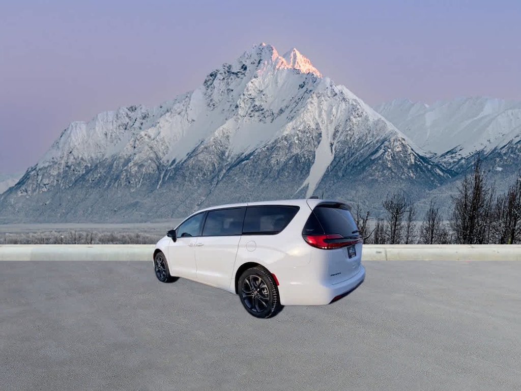 New 2026 Chrysler Pacifica SELECT AWD Passenger Van