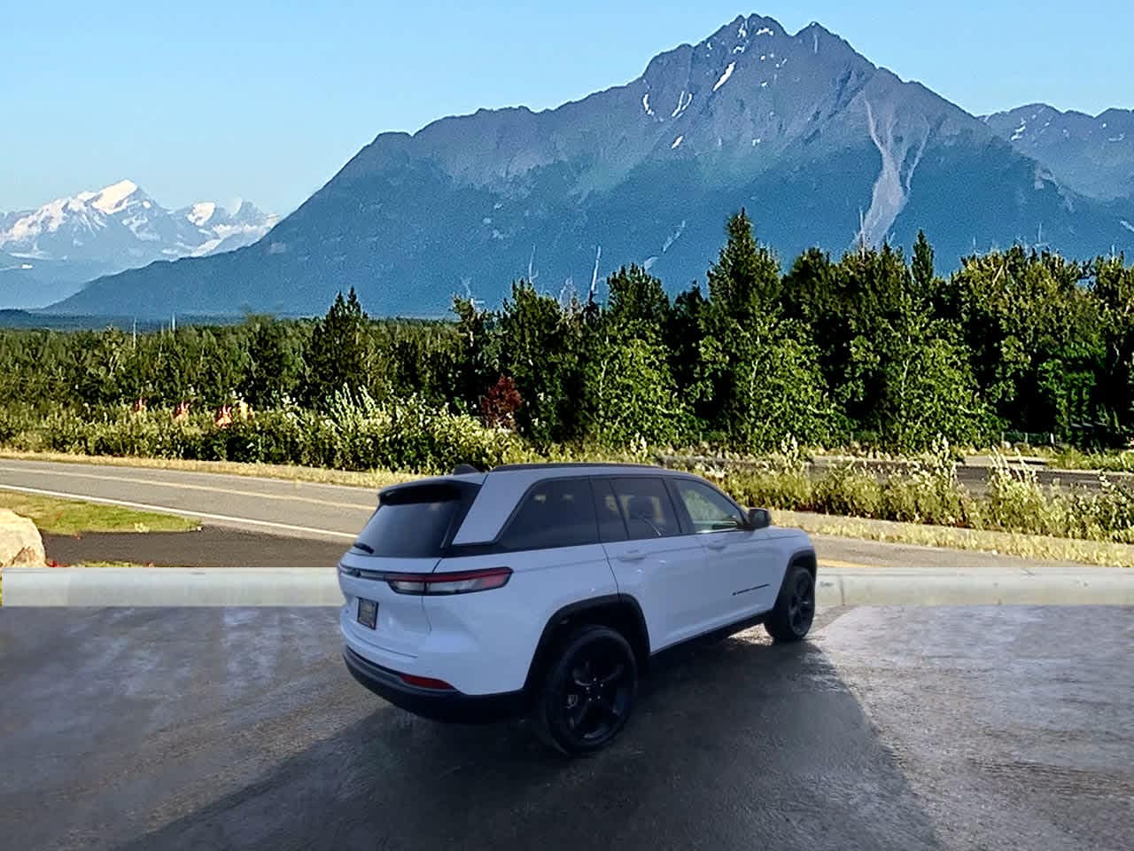 Thumbnail: 2026 Jeep Grand Cherokee - 5