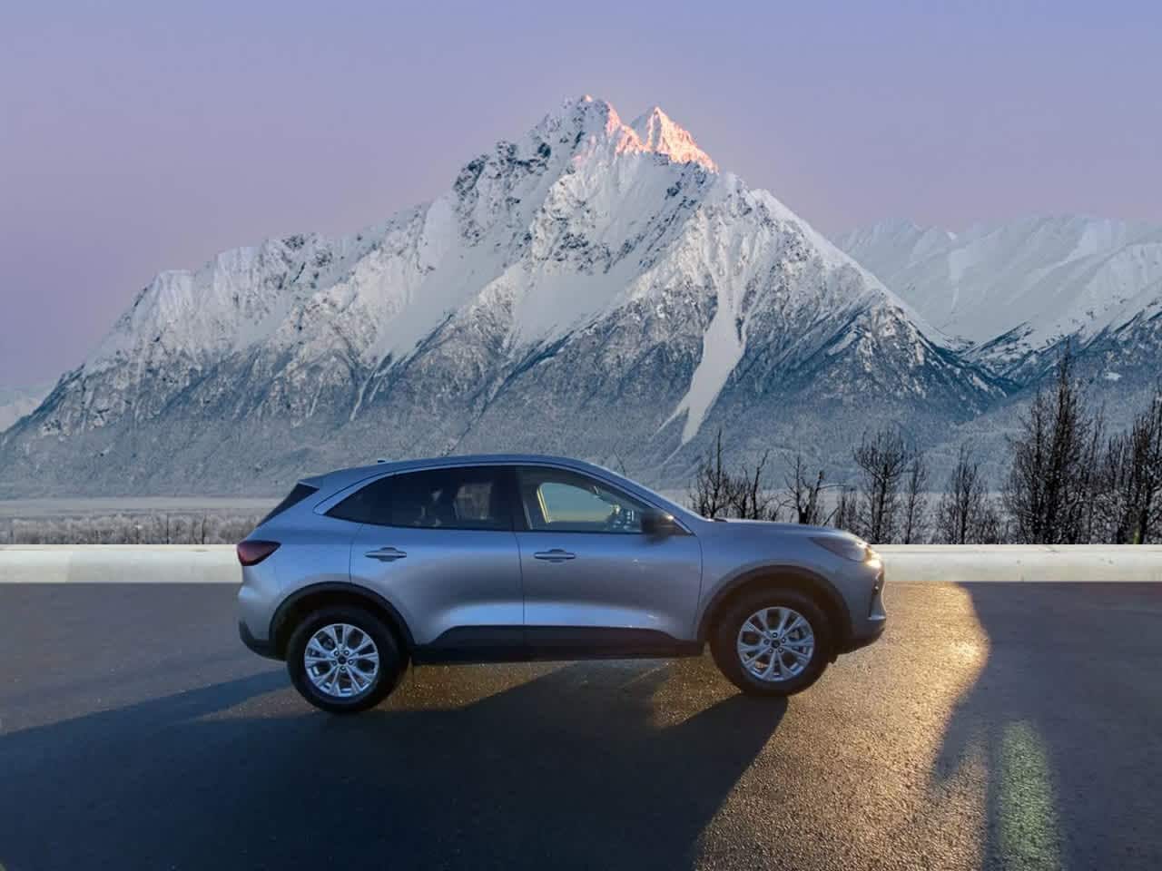 Thumbnail: 2023 Ford Escape - 6