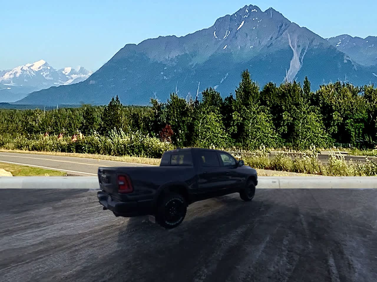 Thumbnail: 2026 RAM 1500 - 5