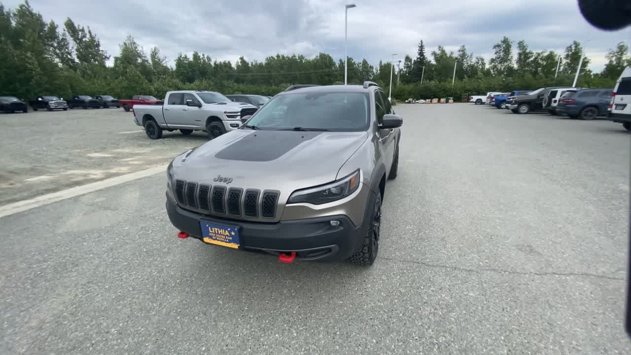 Thumbnail: 2020 Jeep Cherokee - 8