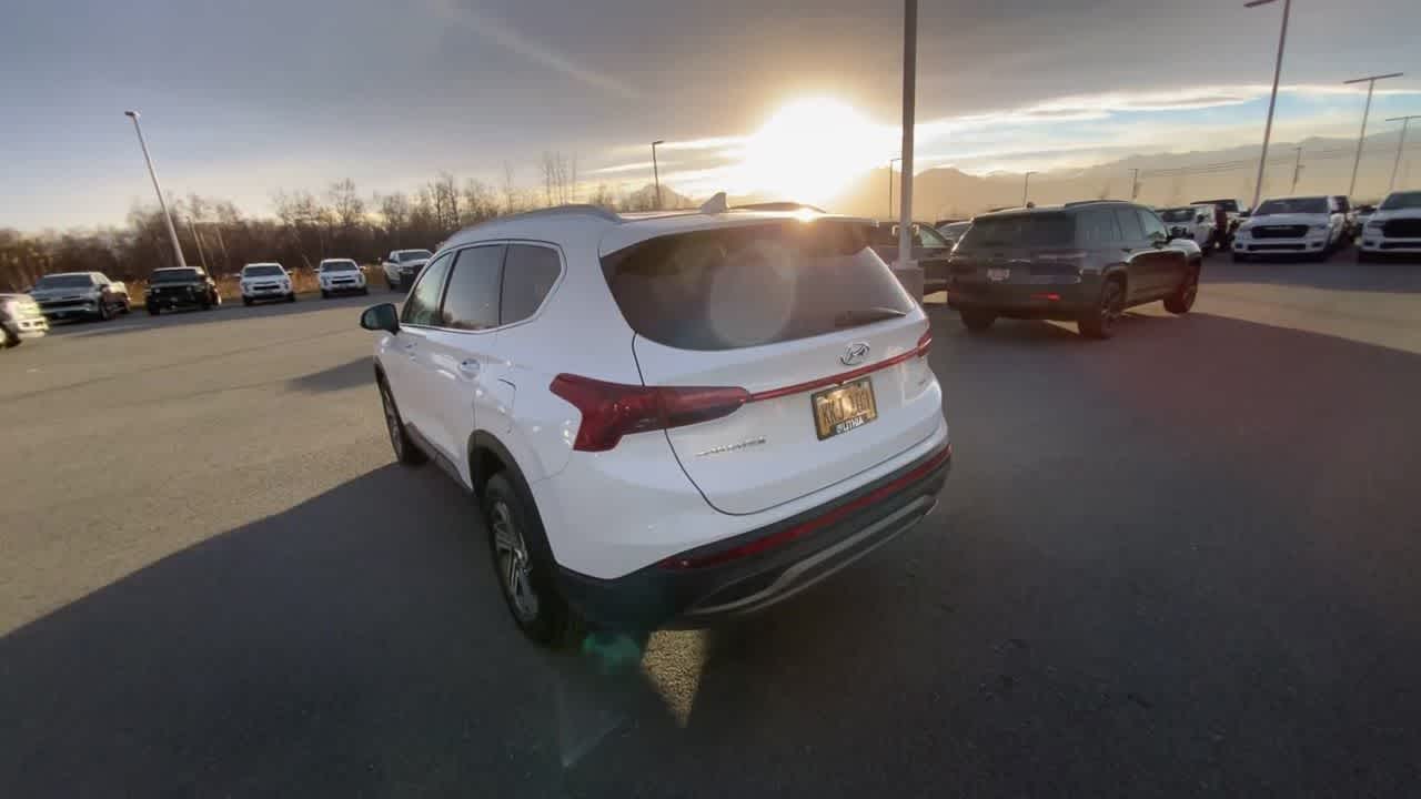 Thumbnail: 2023 Hyundai Santa Fe - 9