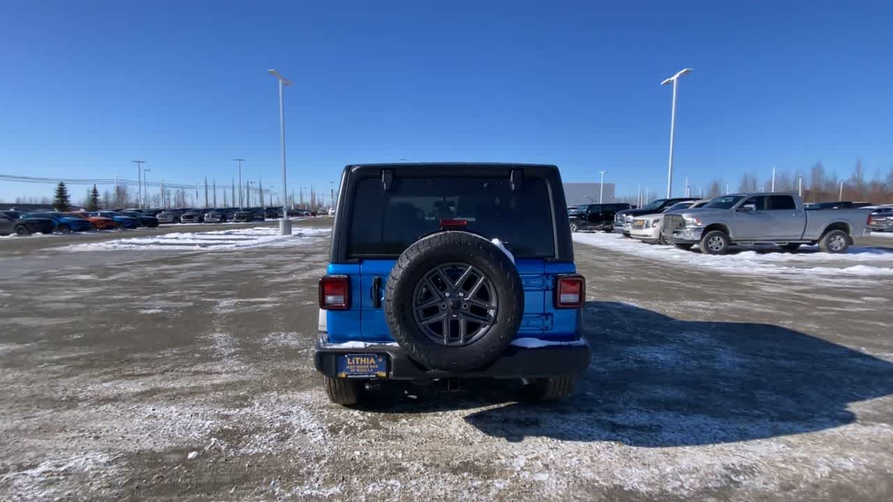 Thumbnail: 2026 Jeep Wrangler - 11