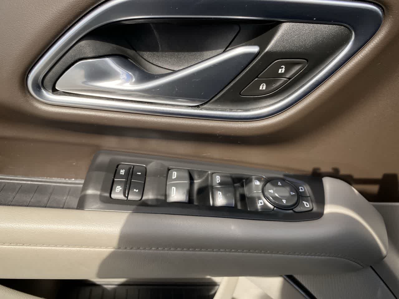 Thumbnail: 2021 Chevrolet Tahoe - 13