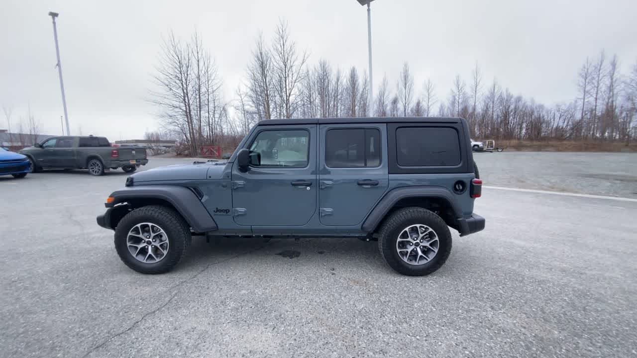 Thumbnail: 2026 Jeep Wrangler - 7