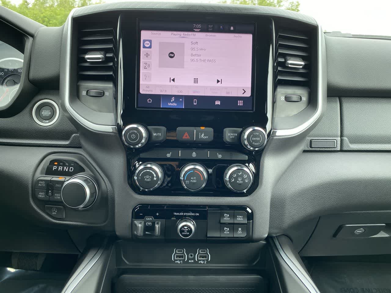 Thumbnail: 2025 RAM 1500 - 22