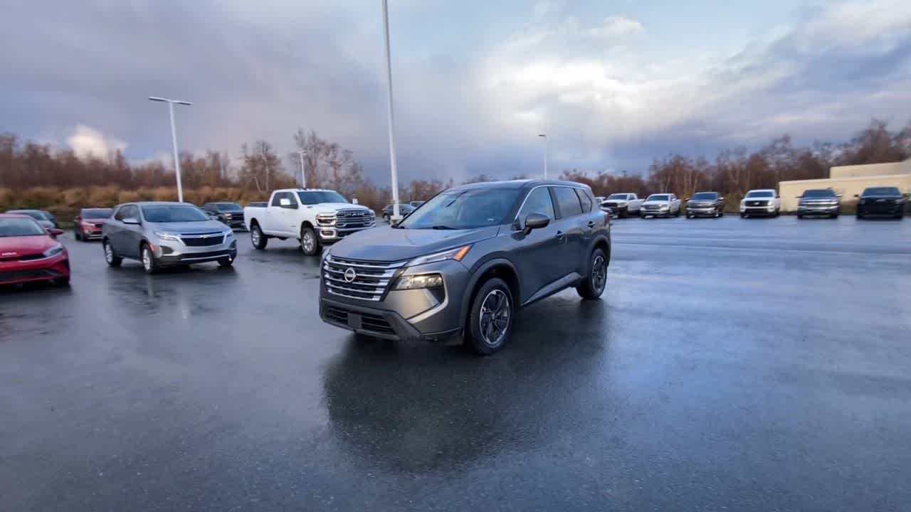 Thumbnail: 2024 Nissan Rogue - 14