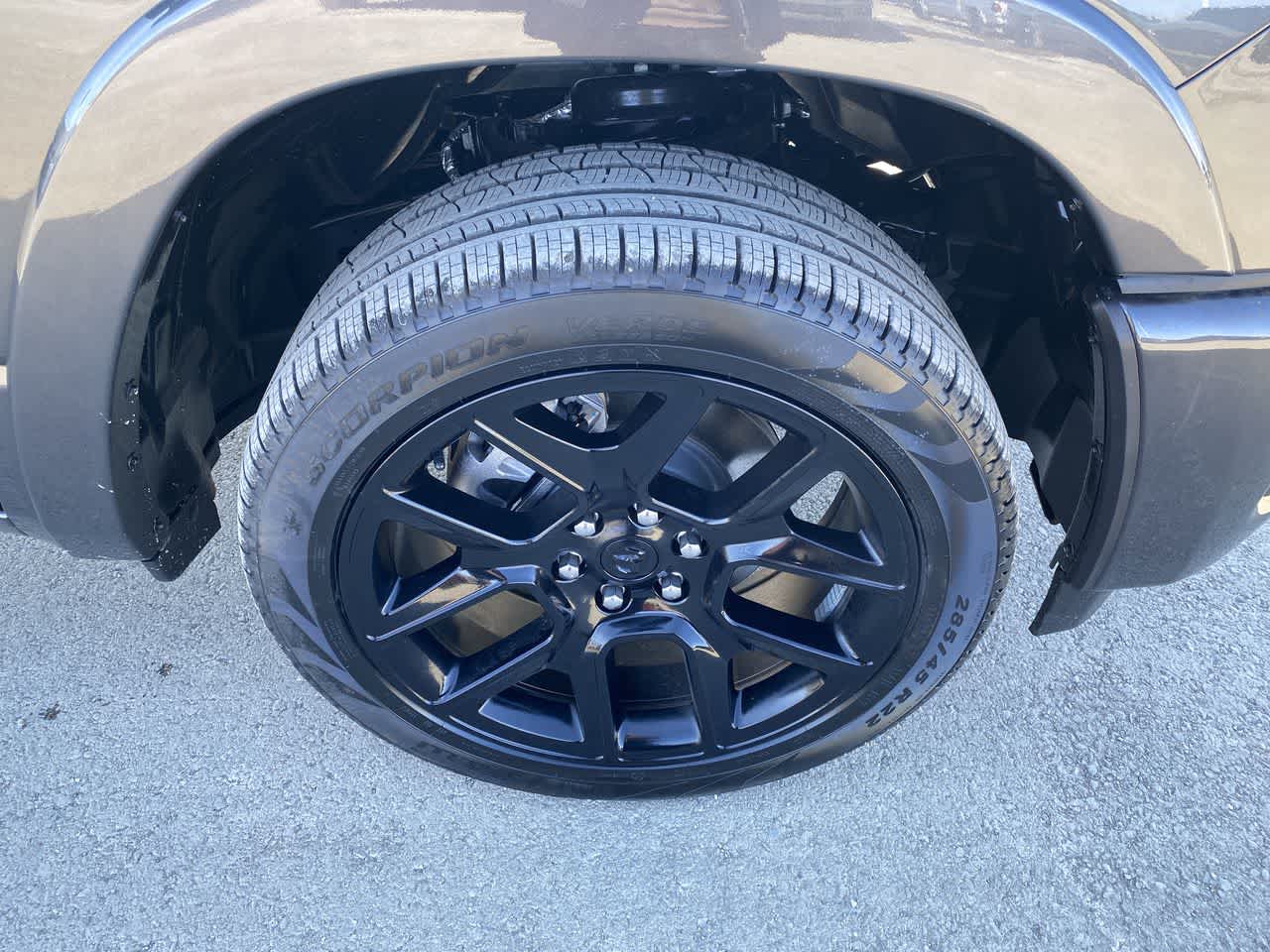 Thumbnail: 2026 RAM 1500 - 10