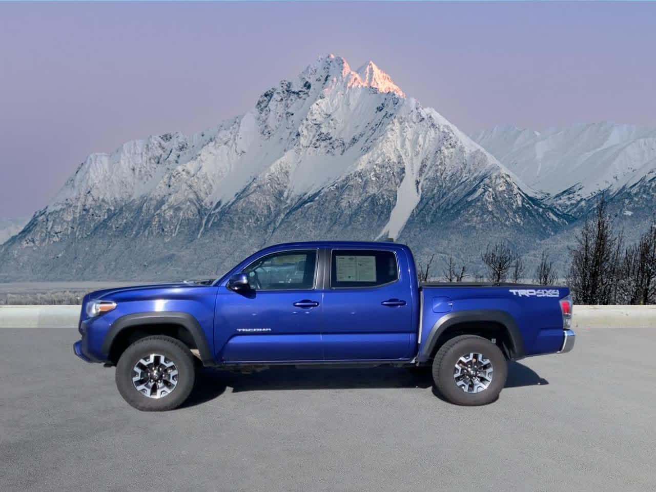 Thumbnail: 2023 Toyota Tacoma - 3