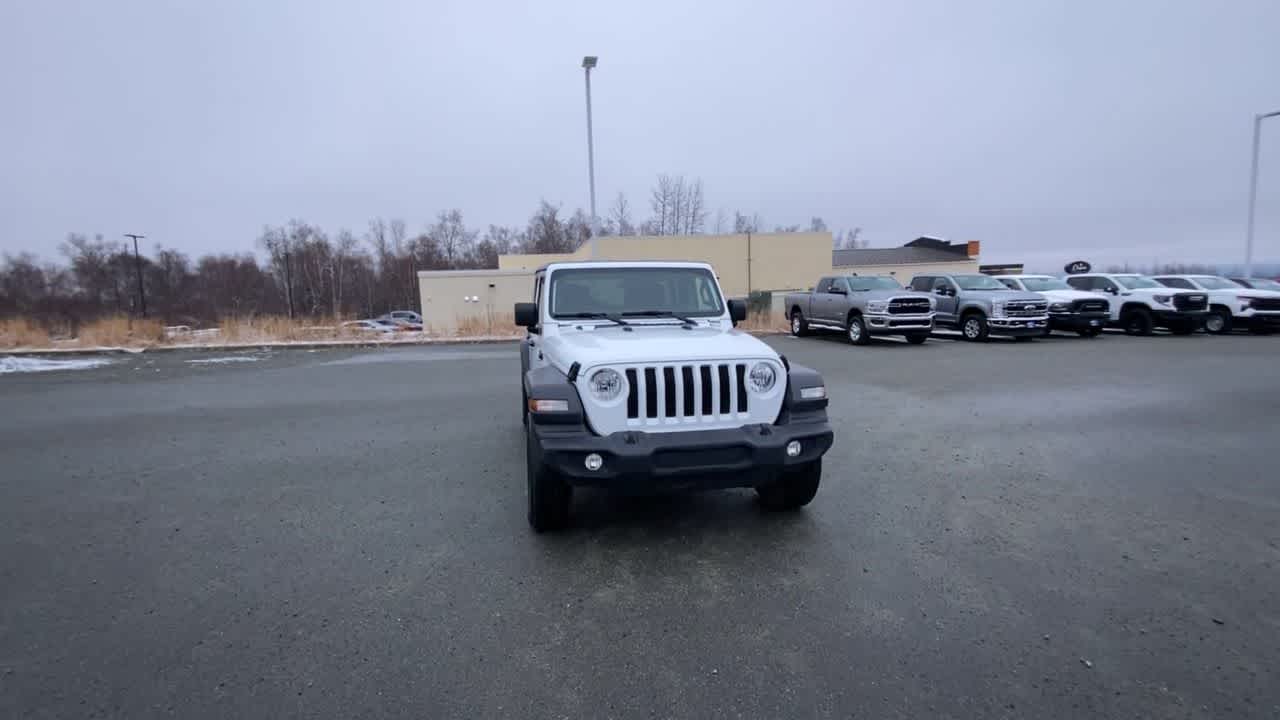 Thumbnail: 2023 Jeep Wrangler - 8