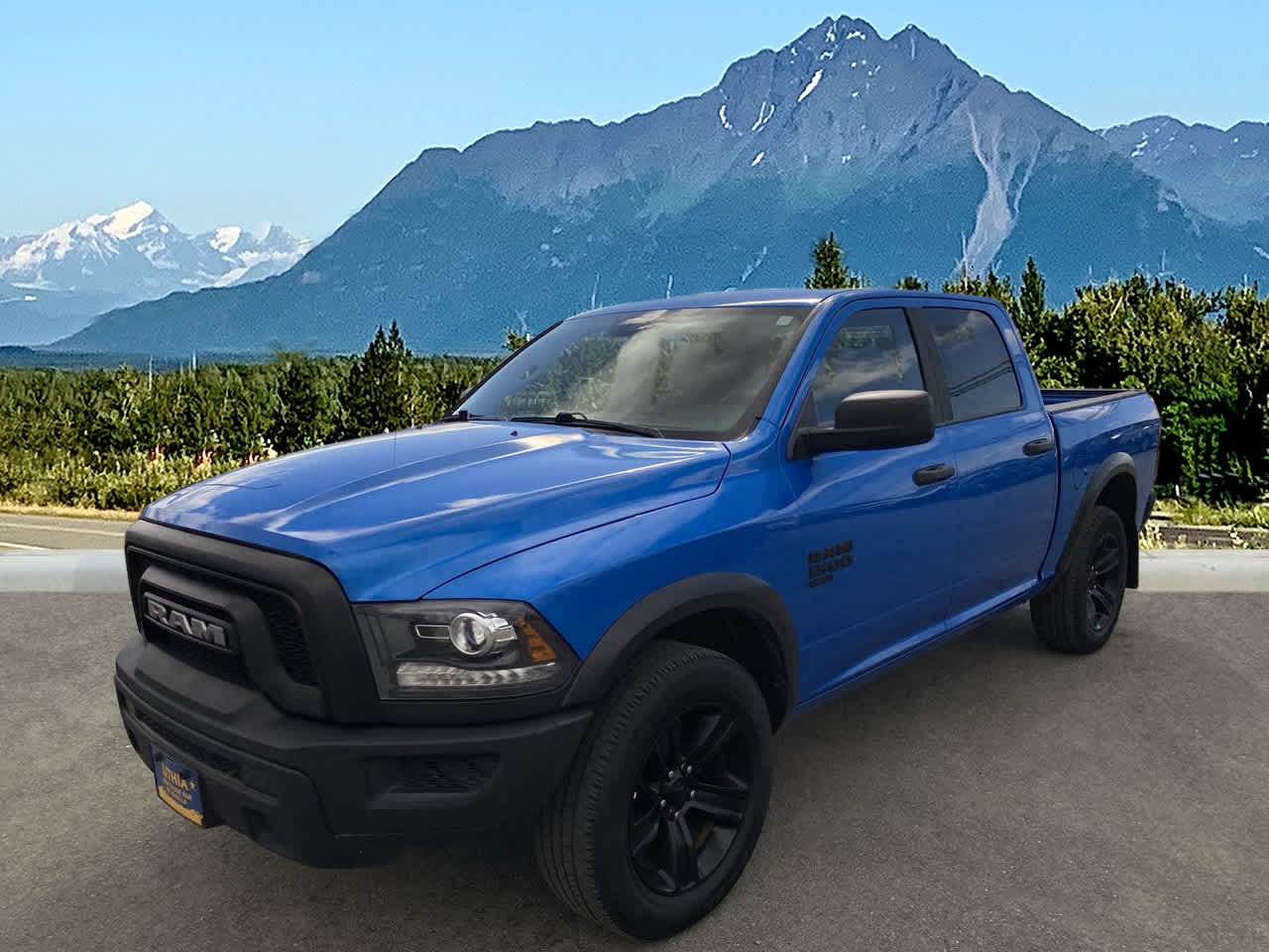 2024 RAM 1500 Classic Warlock 4x4 Crew Cab 5'7's photo