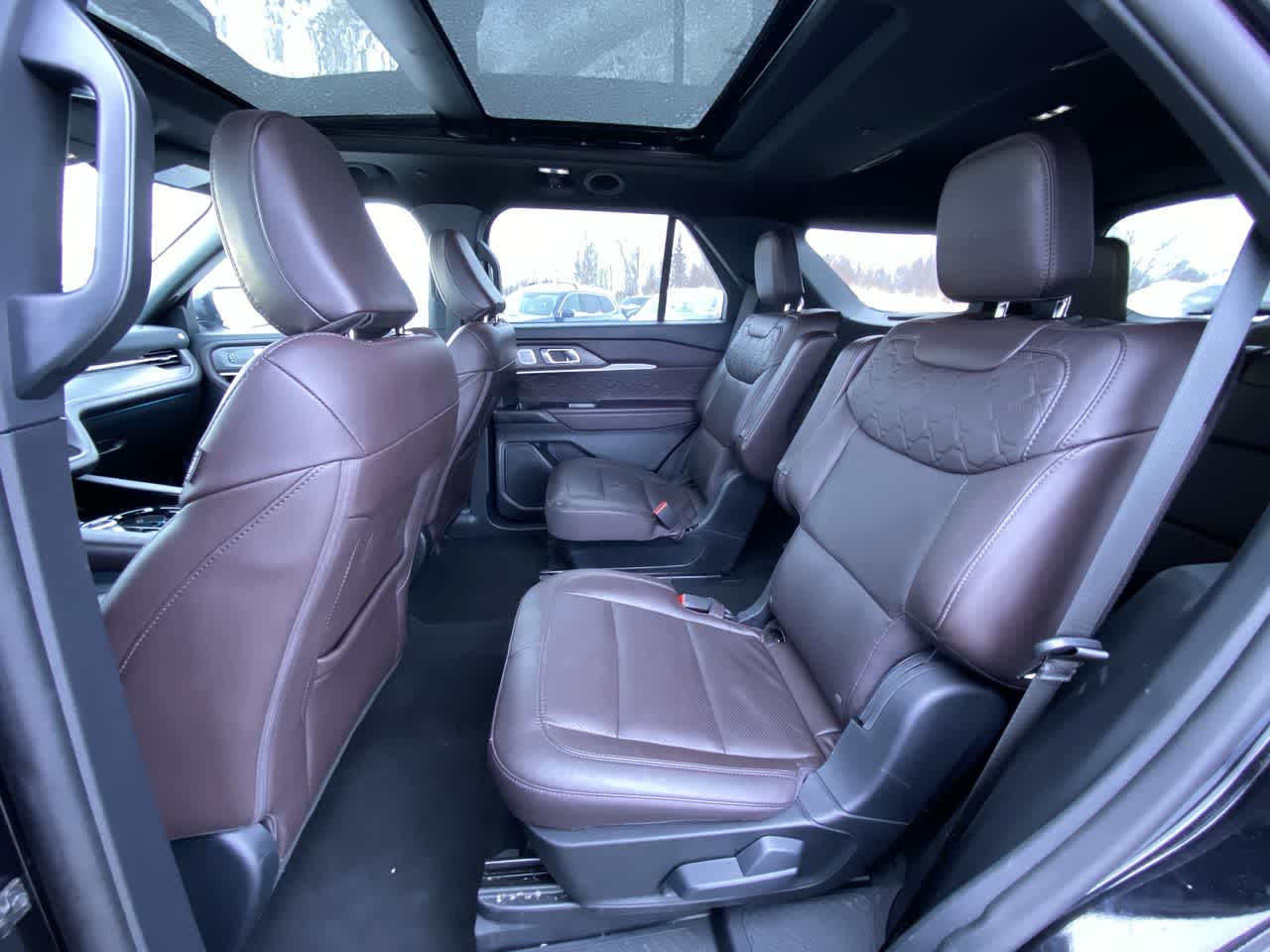 Thumbnail: 2025 Ford Explorer - 31