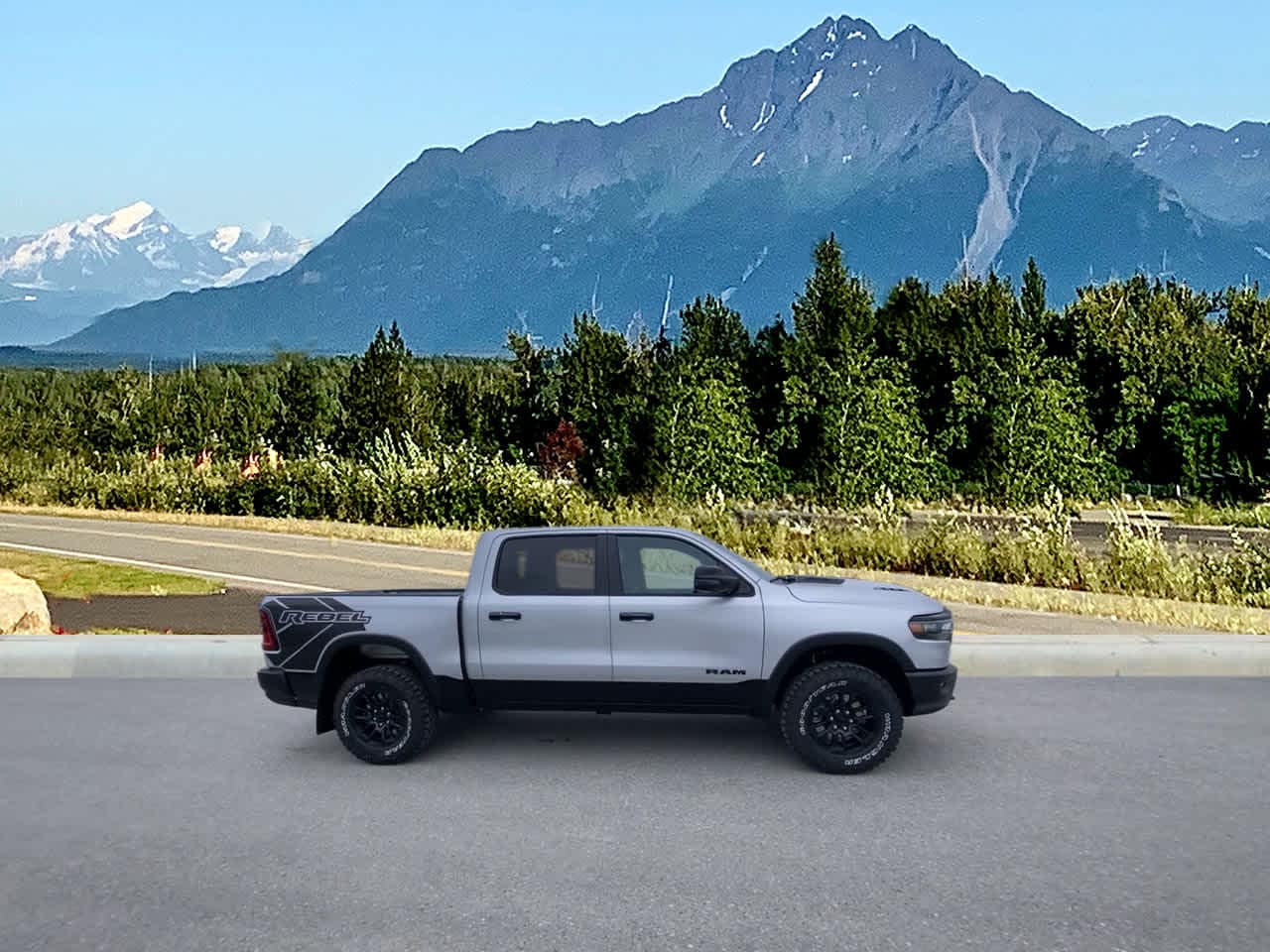 Thumbnail: 2026 RAM 1500 - 6