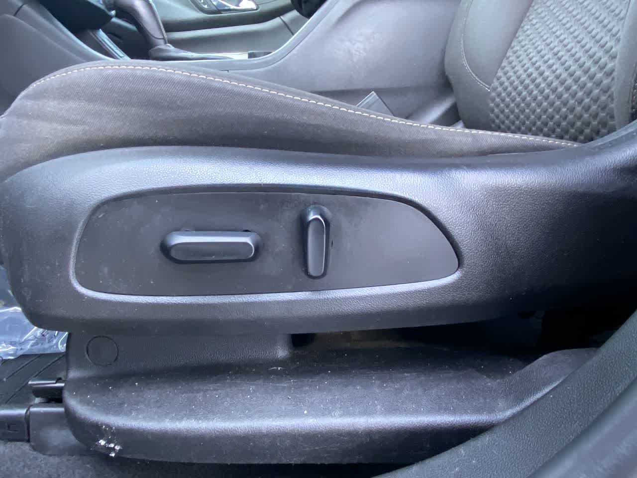 Thumbnail: 2019 GMC Acadia - 12