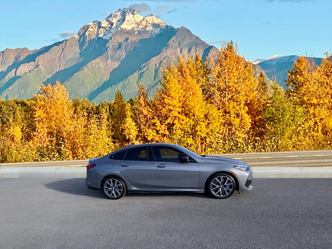 Thumbnail: 2022 BMW 2 Series - 6