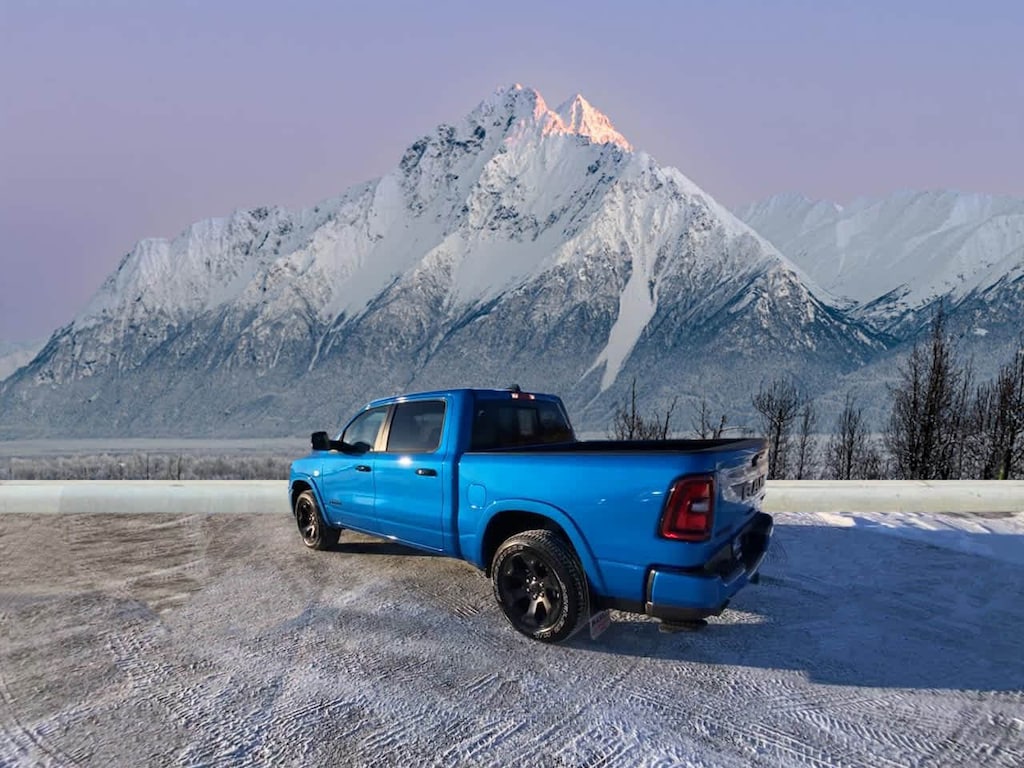 New 2026 Ram 1500 BIG HORN CREW CAB 4X4 5'7 BOX Pickup