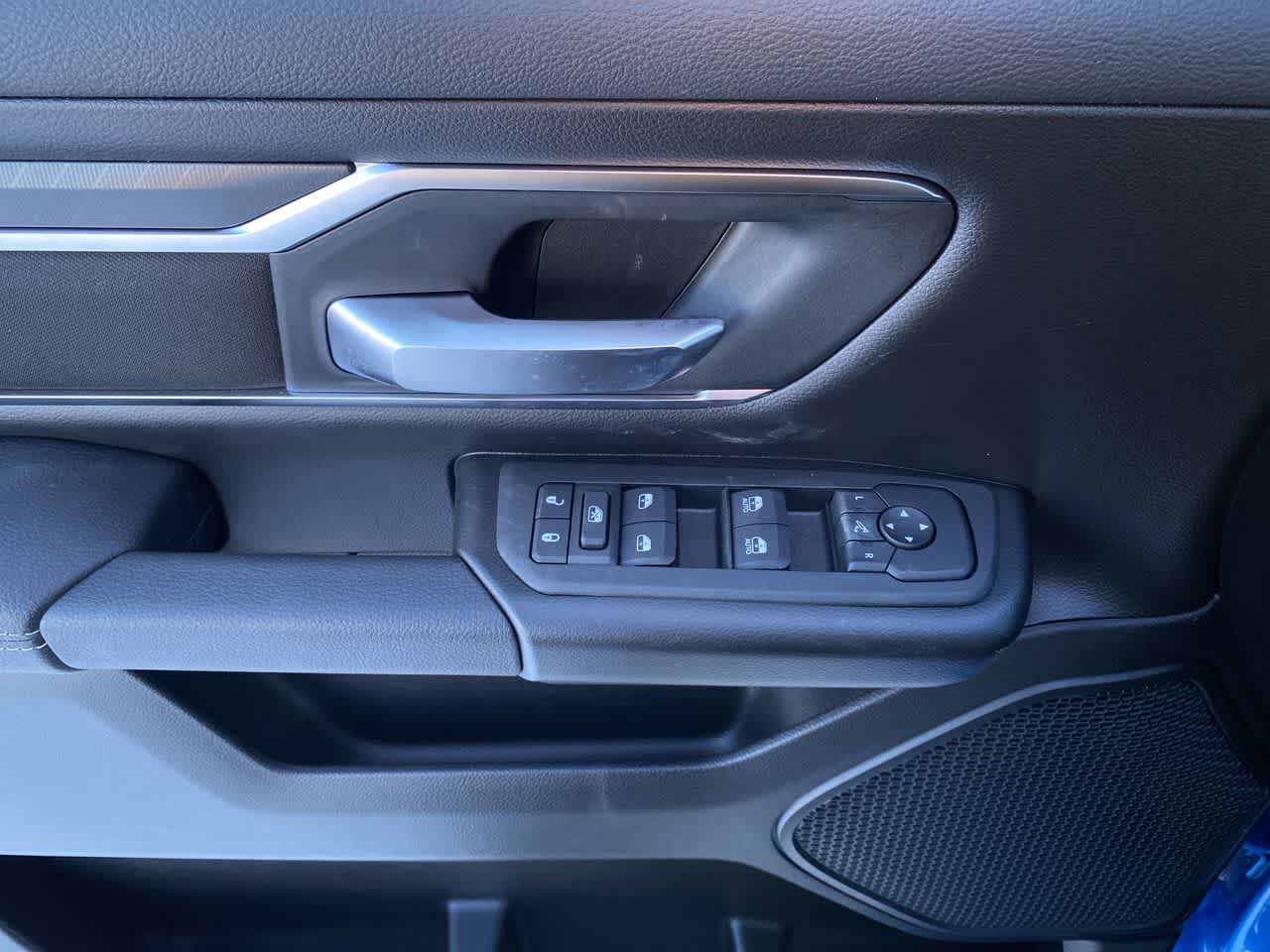 Thumbnail: 2026 RAM 1500 - 13