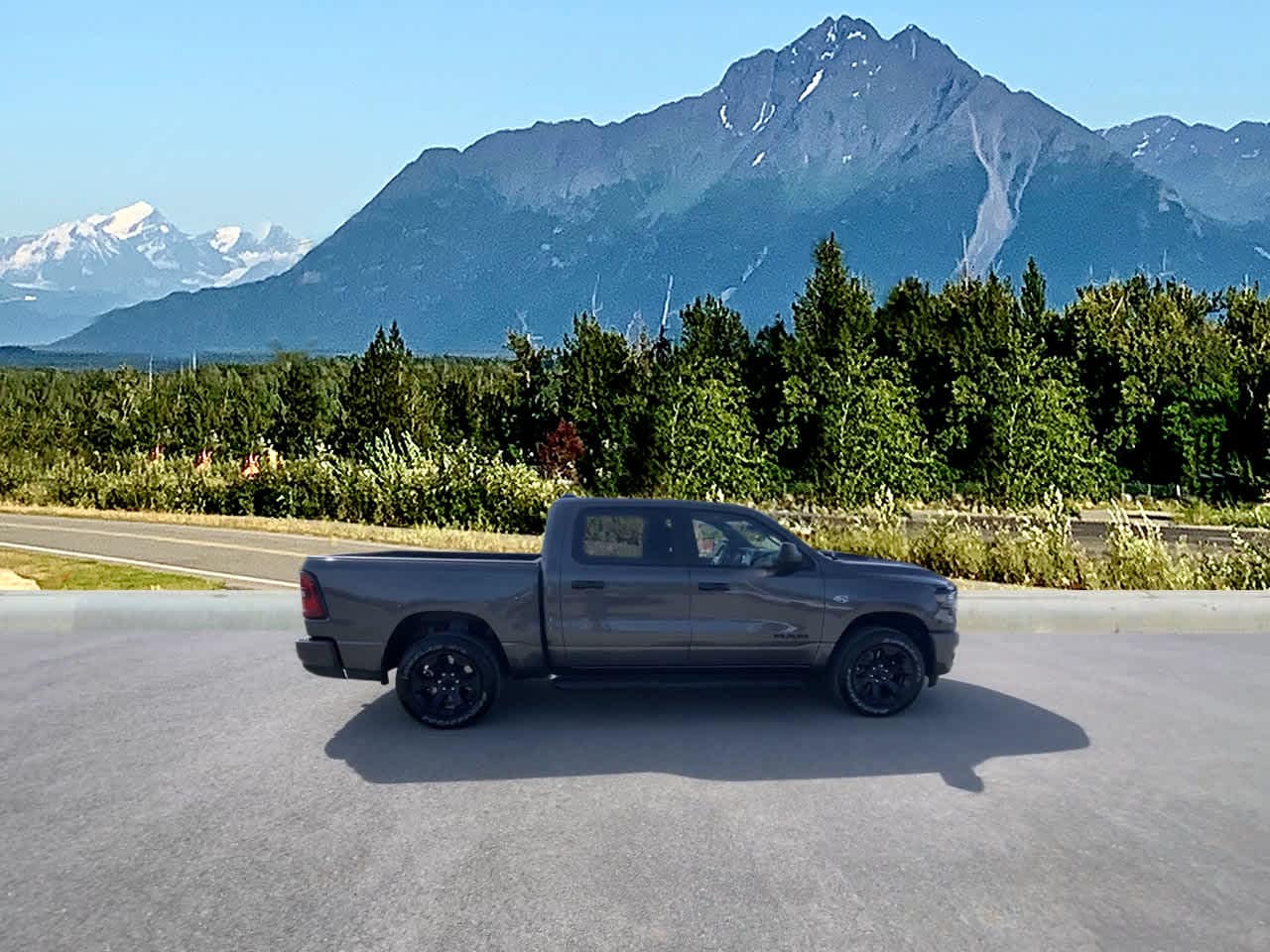 Thumbnail: 2026 RAM 1500 - 6