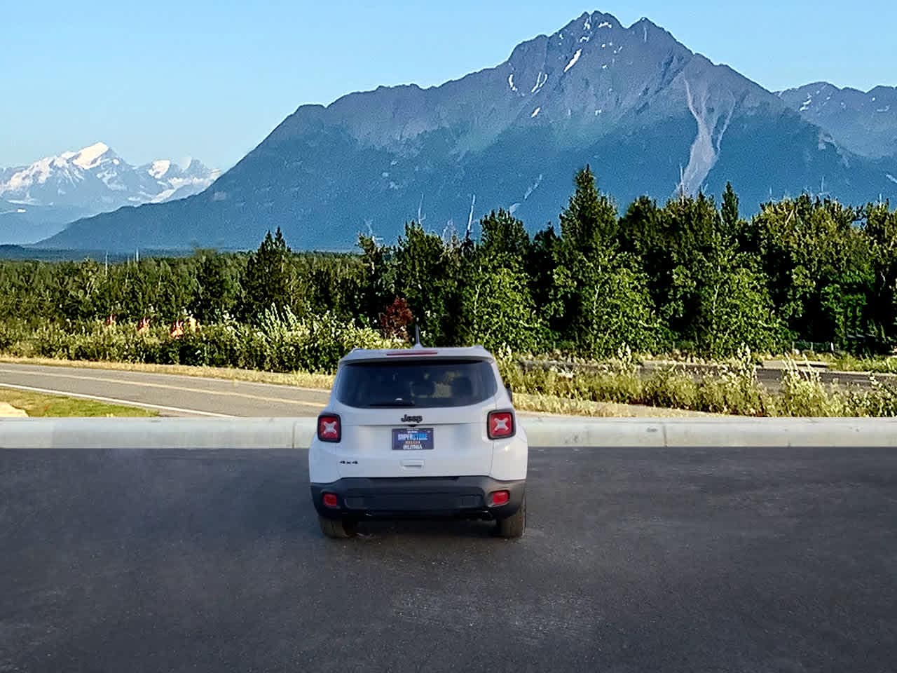 Thumbnail: 2022 Jeep Renegade - 4