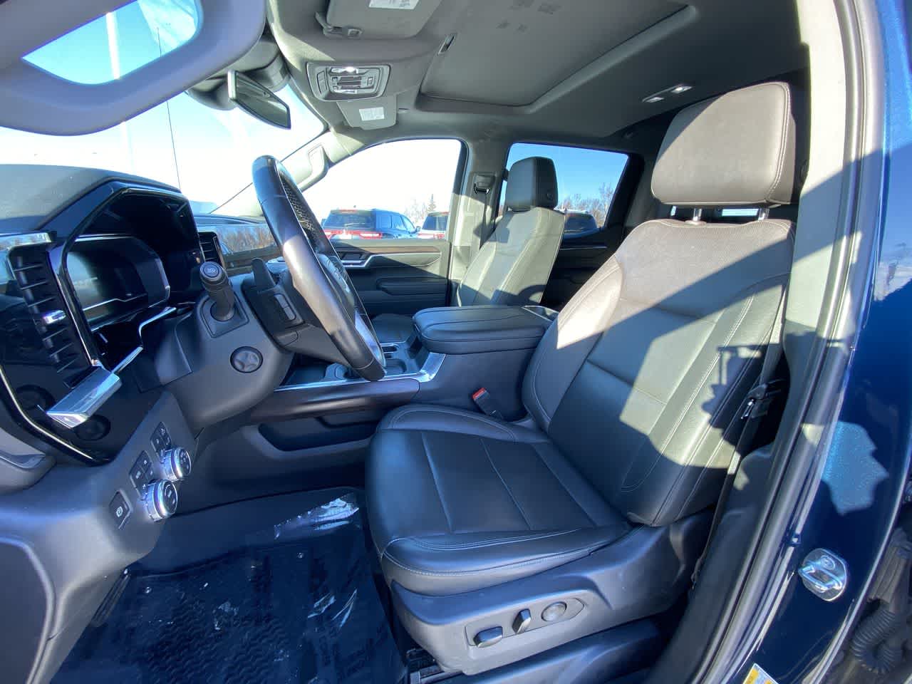 Thumbnail: 2023 GMC Sierra 1500 - 11