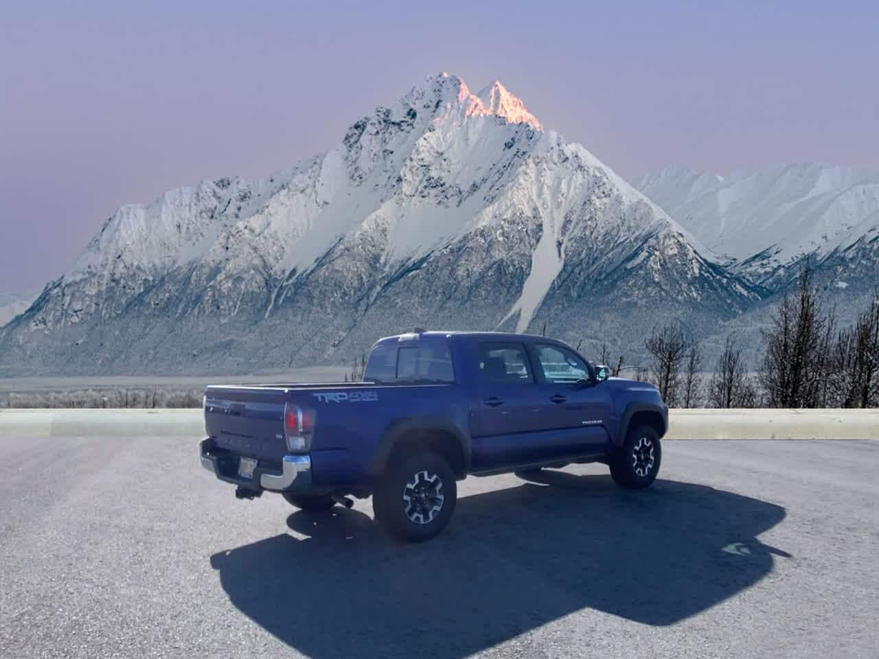 Thumbnail: 2023 Toyota Tacoma - 6