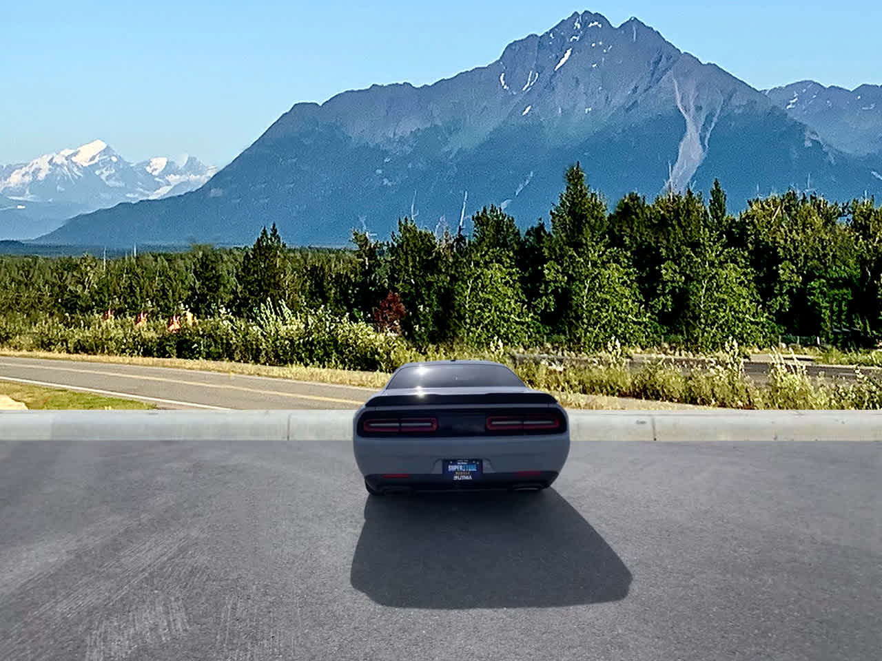 2022 Dodge Challenger R/T photo 4