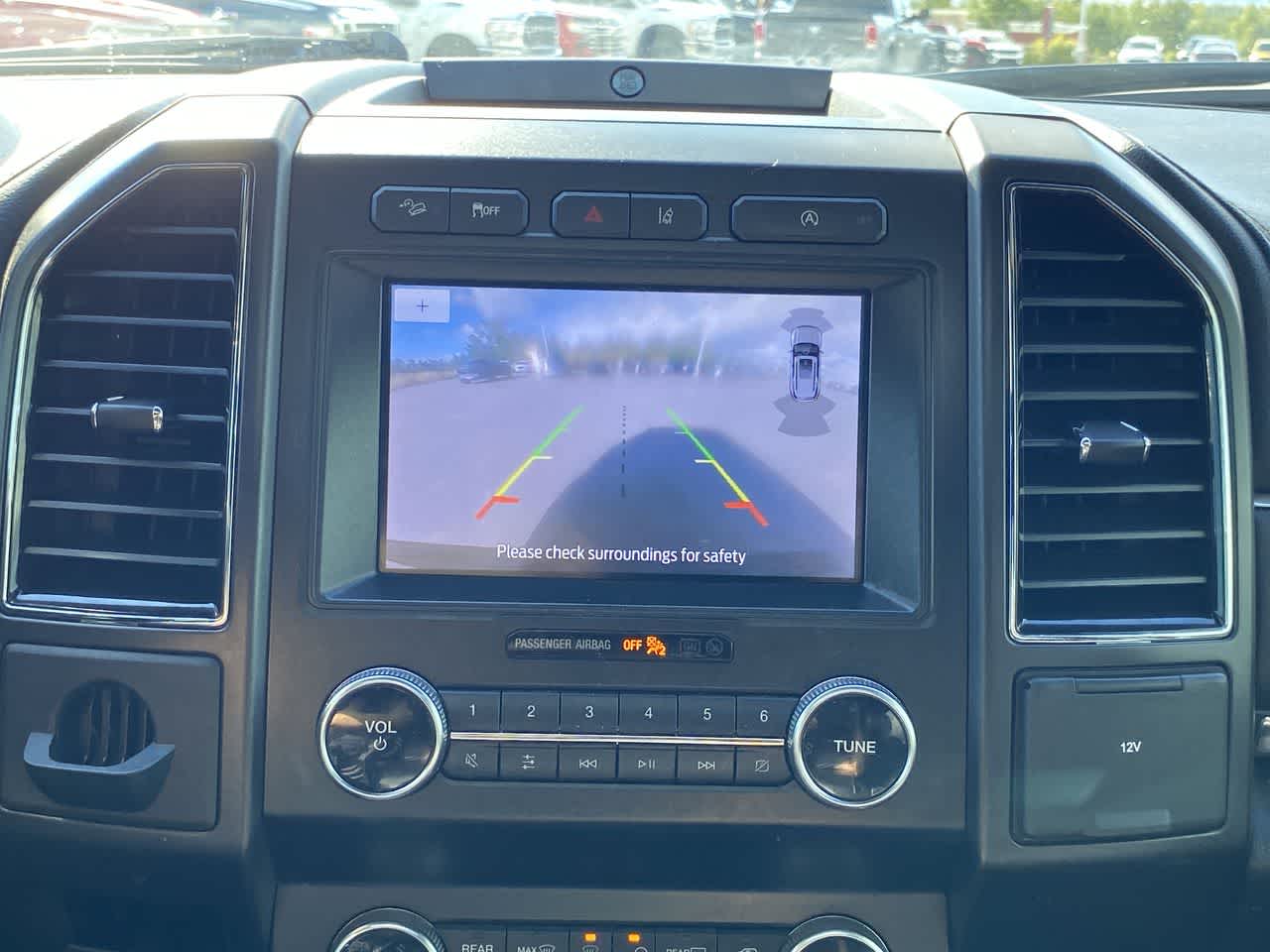 Thumbnail: 2020 Ford Expedition MAX - 17