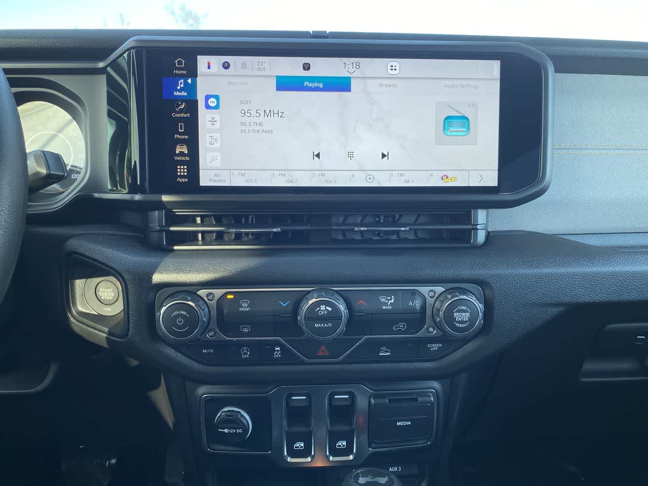 Thumbnail: 2026 Jeep Wrangler - 22