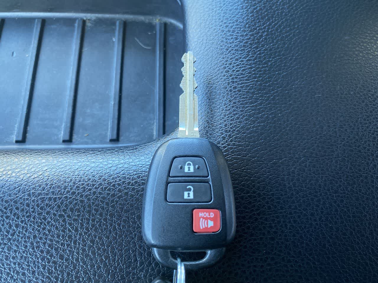 Thumbnail: 2018 Toyota Tundra - 18