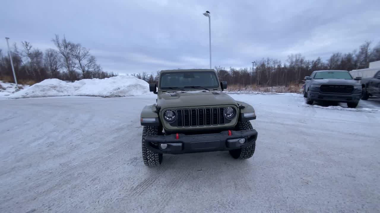 Thumbnail: 2026 Jeep Gladiator - 12