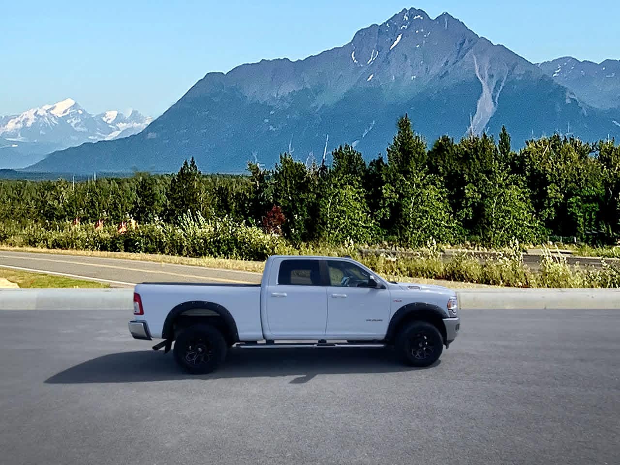 Thumbnail: 2022 RAM 2500 - 8