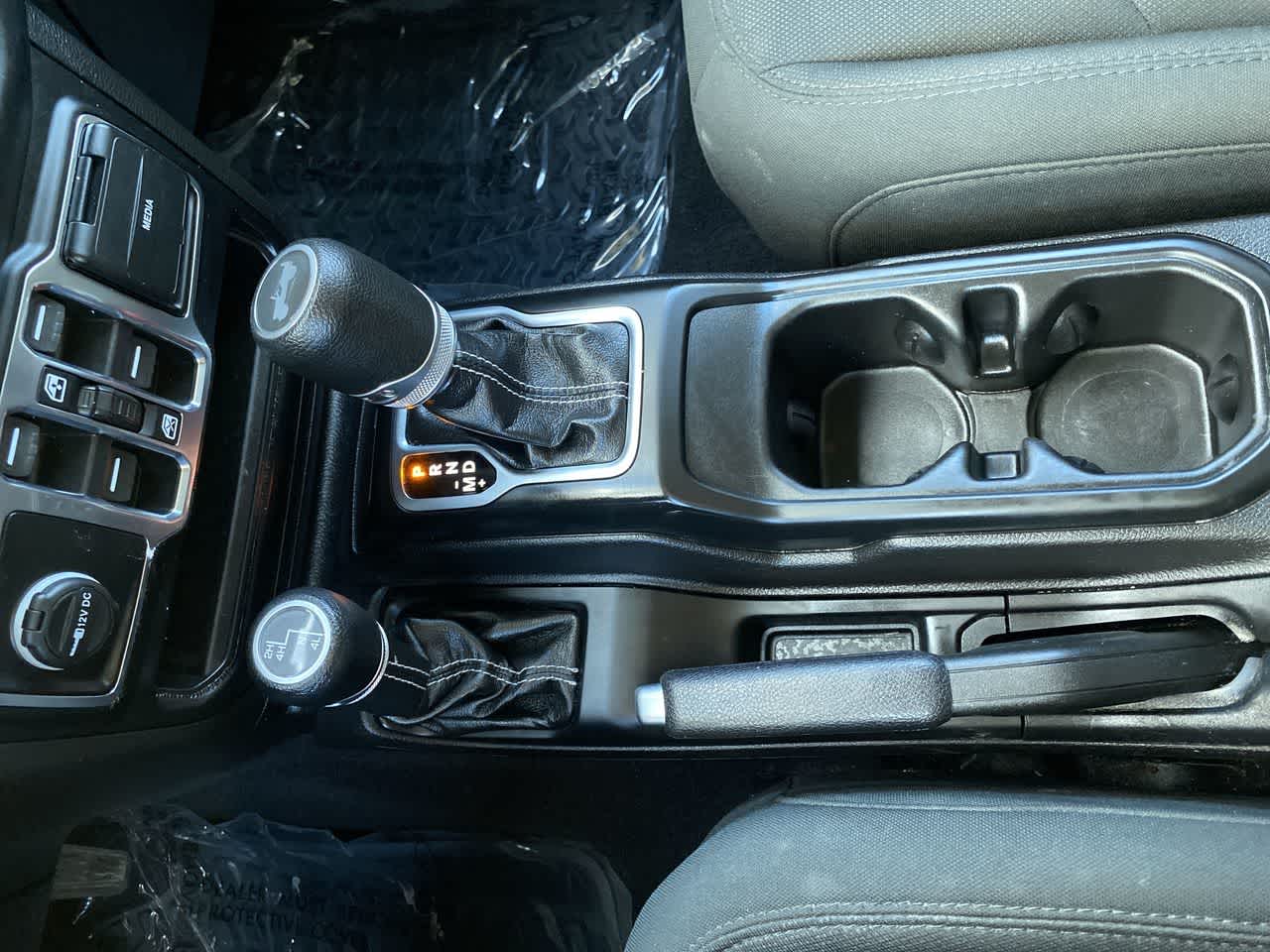 Thumbnail: 2020 Jeep Wrangler - 20