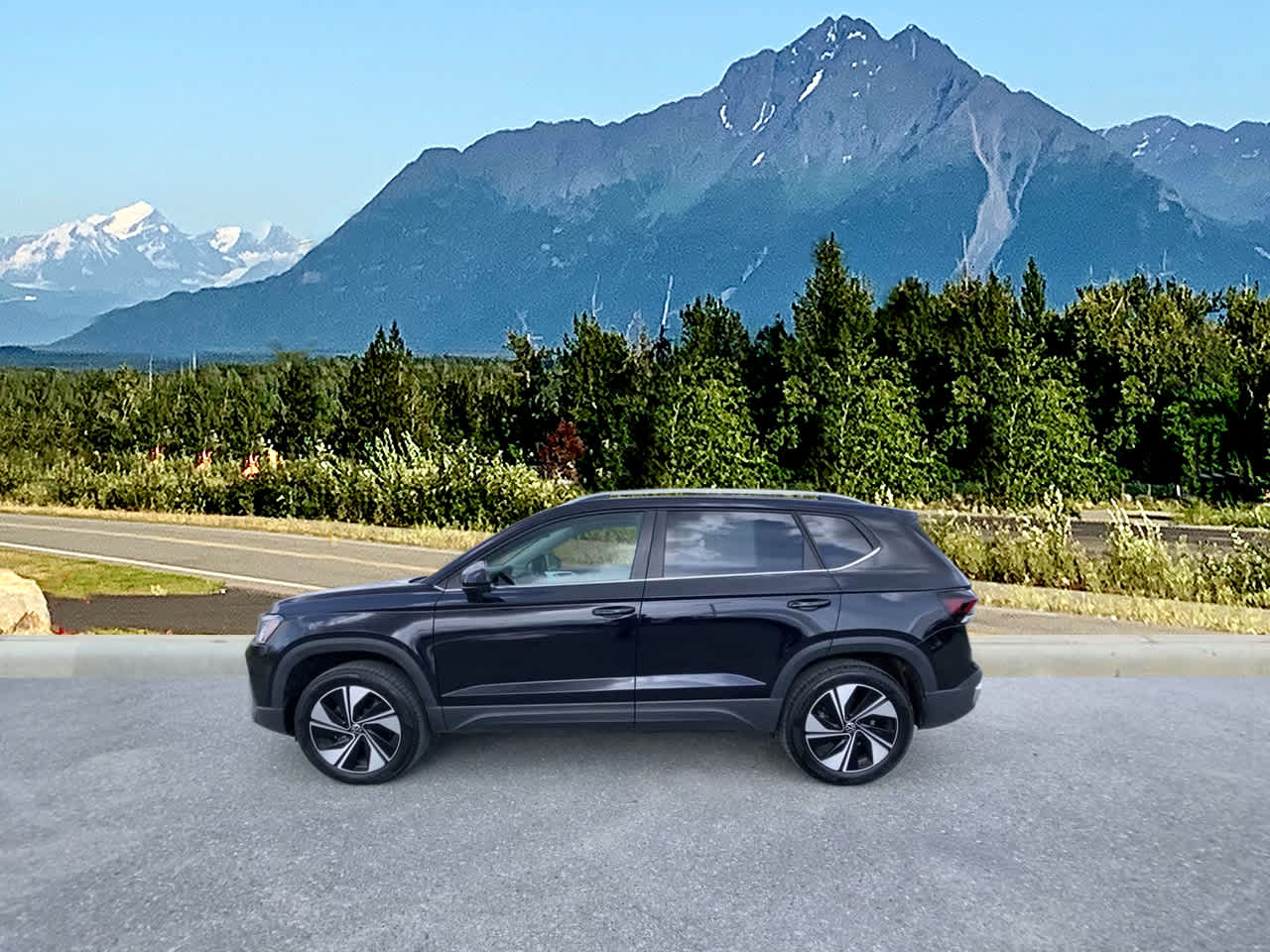 Thumbnail: 2025 Volkswagen Taos - 2