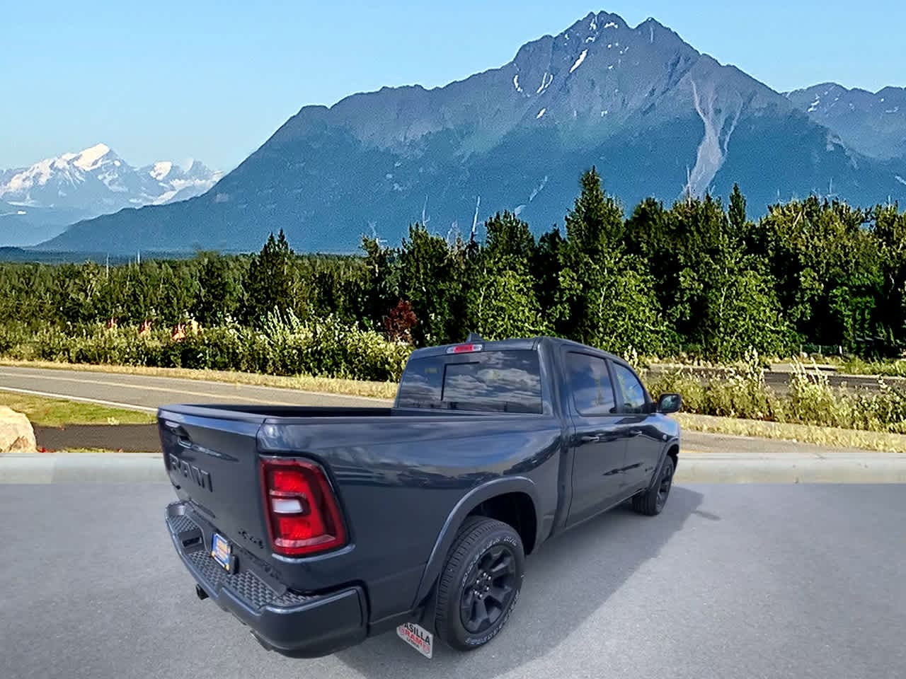 Thumbnail: 2026 RAM 1500 - 5