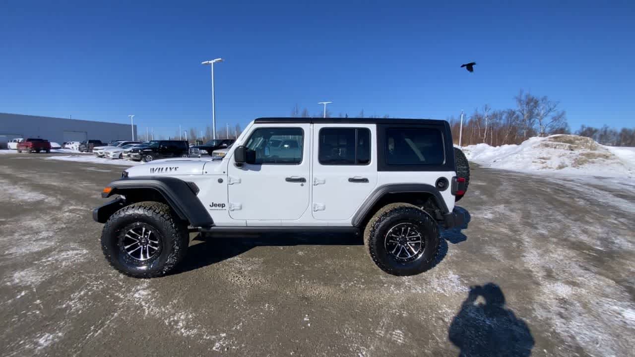 Thumbnail: 2026 Jeep Wrangler - 7