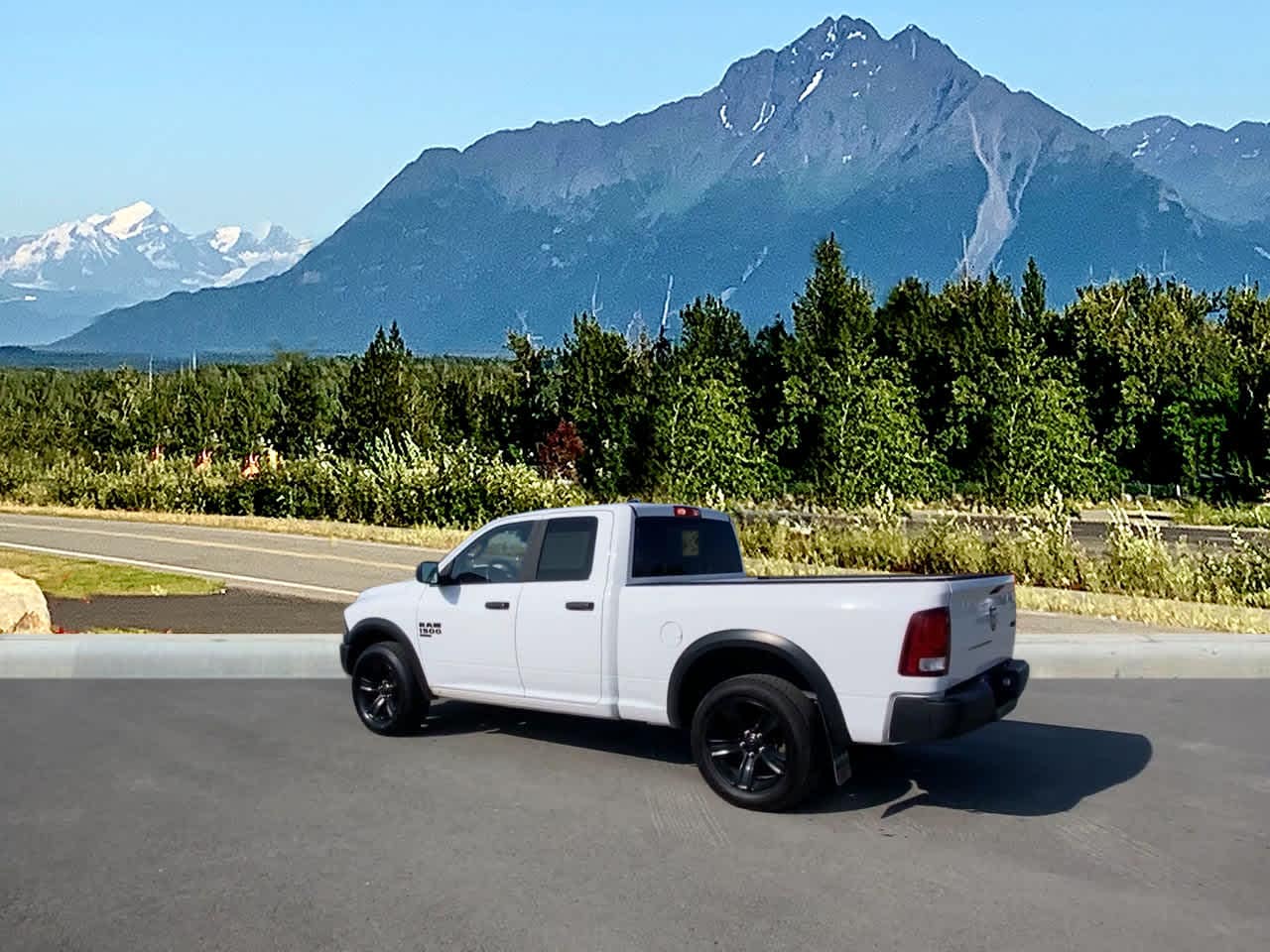 Thumbnail: 2022 RAM 1500 Classic - 4