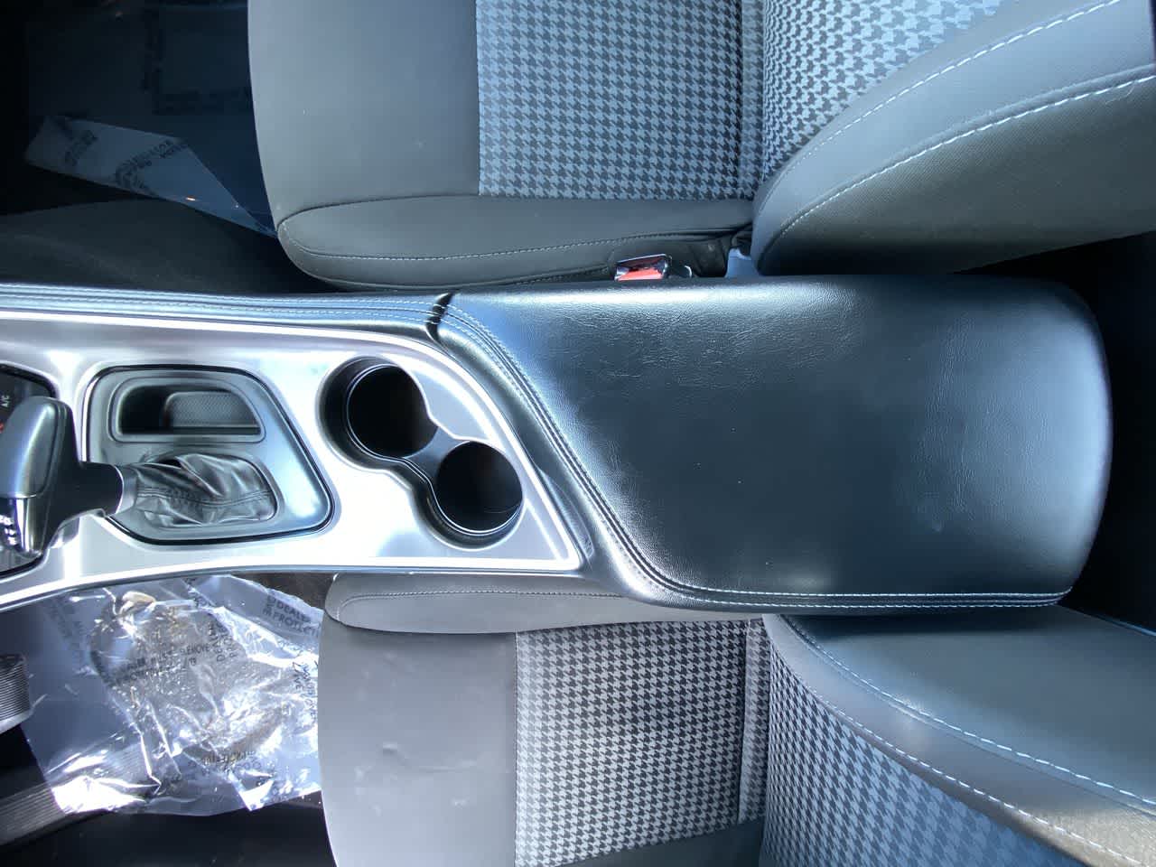 Thumbnail: 2022 Dodge Challenger - 28