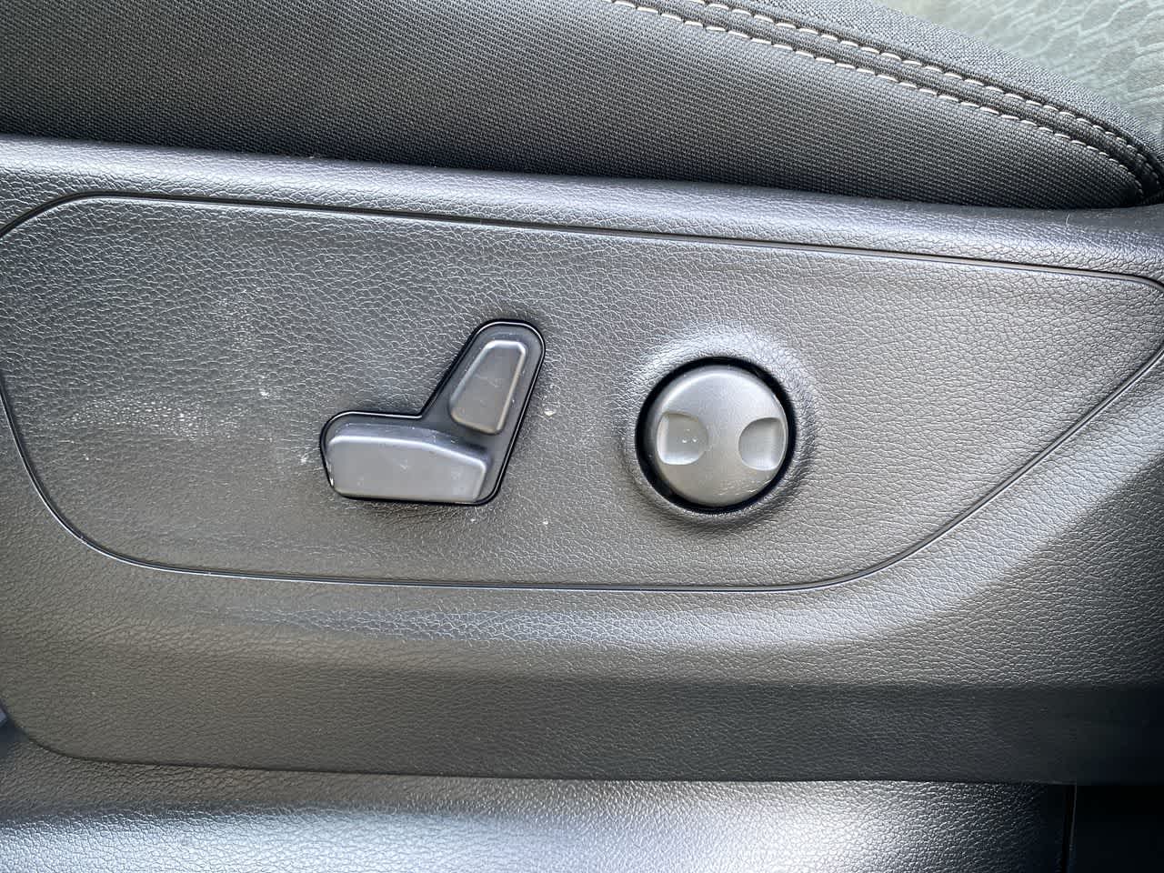 Thumbnail: 2026 RAM 1500 - 12