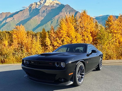 New 2023 Dodge Challenger R/T SCAT PACK Coupe Pitch-Black