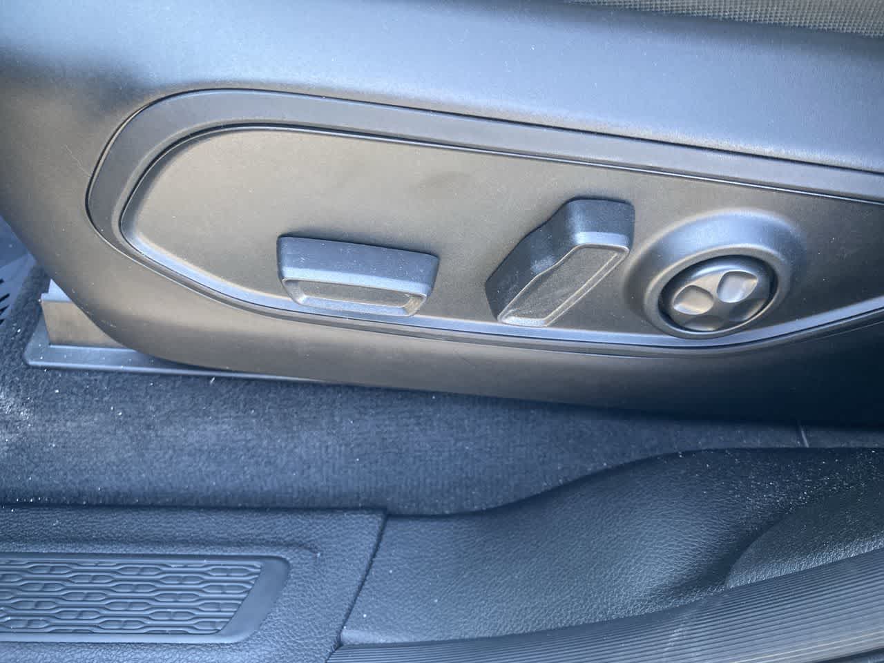 Thumbnail: 2026 Jeep Grand Cherokee - 12